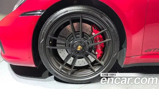 Porsche 911 2022 — ფოტო 7/20