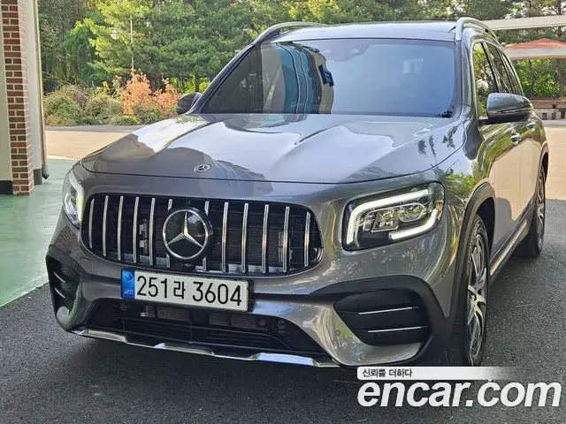 Mercedes-Benz GLB-Class 2022 — ფოტო 6/20