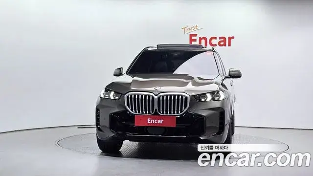 BMW X5 2025 — Фото 3/20