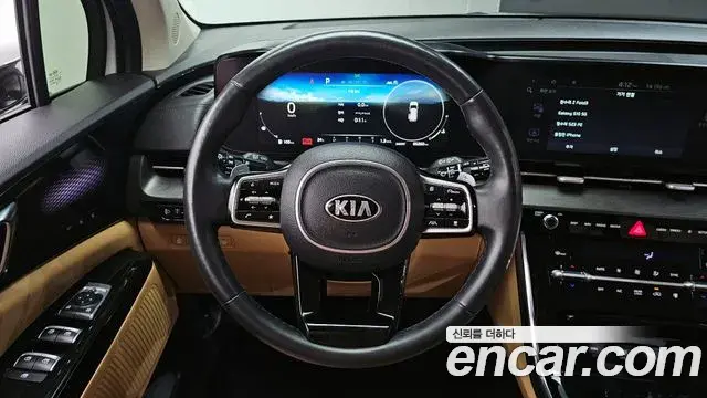 Kia Carnival 2021 — Фото 13/20