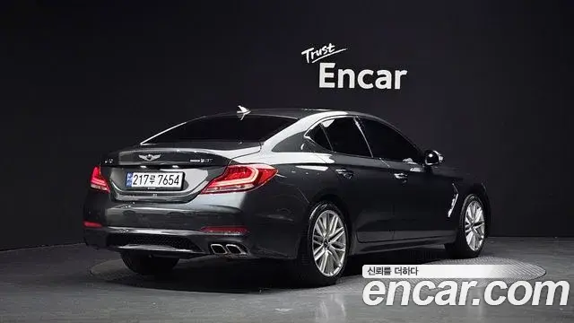 Genesis G70 2019 — Şəkil 9/30