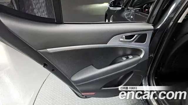 Genesis G70 2019 — Şəkil 7/30