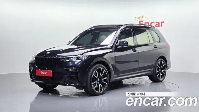 BMW X7 2019 — Photo 9/20
