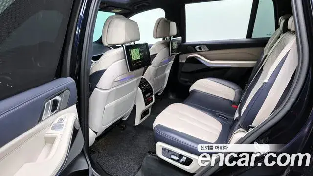 BMW X7 2019 — Photo 4/20
