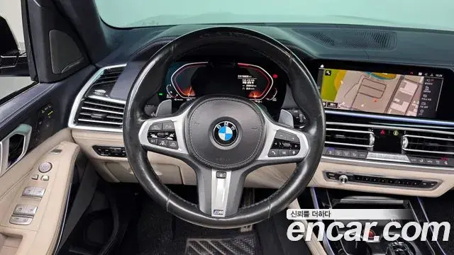 BMW X7 2019 — Photo 10/20