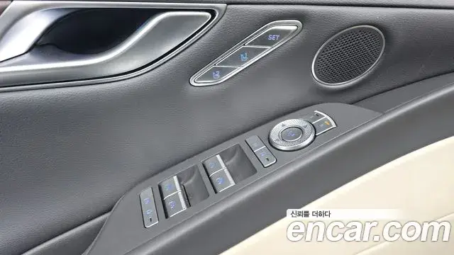 Genesis G80 2022 — Photo 29/34