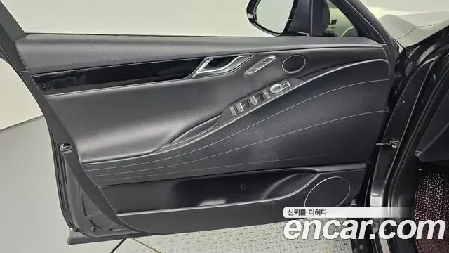 Genesis G80 2020 — Şəkil 27/34