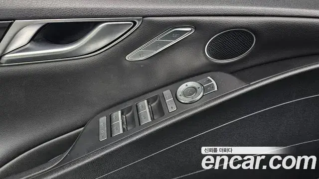 Genesis G80 2020 — Şəkil 14/34