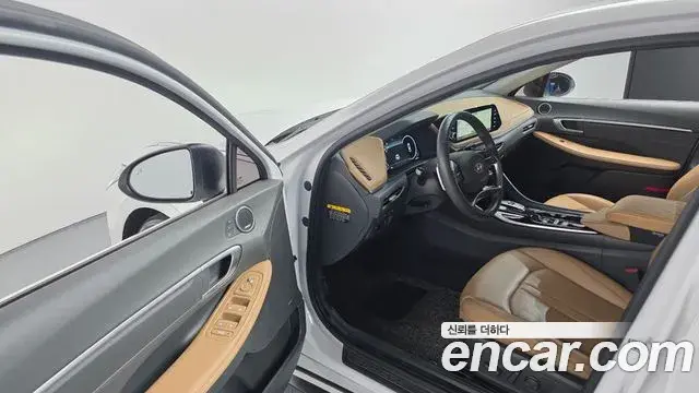 Hyundai Sonata 2019 — Фото 12/20