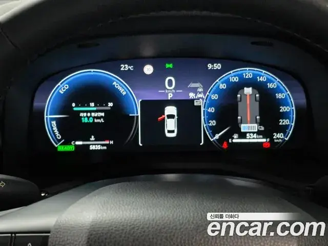 Toyota Camry 2025 — ფოტო 6/17