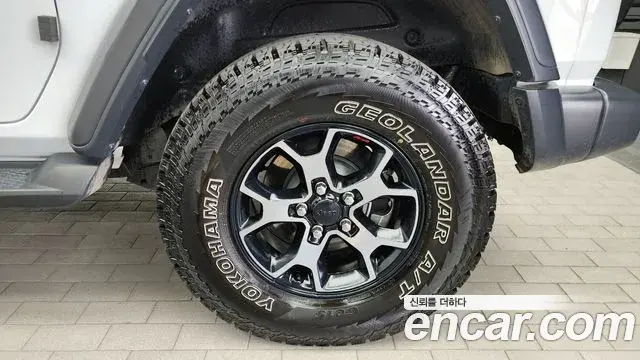 Jeep Wrangler 2019 — Şəkil 3/31