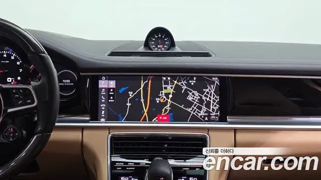 Porsche Panamera 2019 — Şəkil 19/20