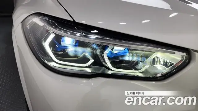 BMW X5 2022 — ფოტო 5/33