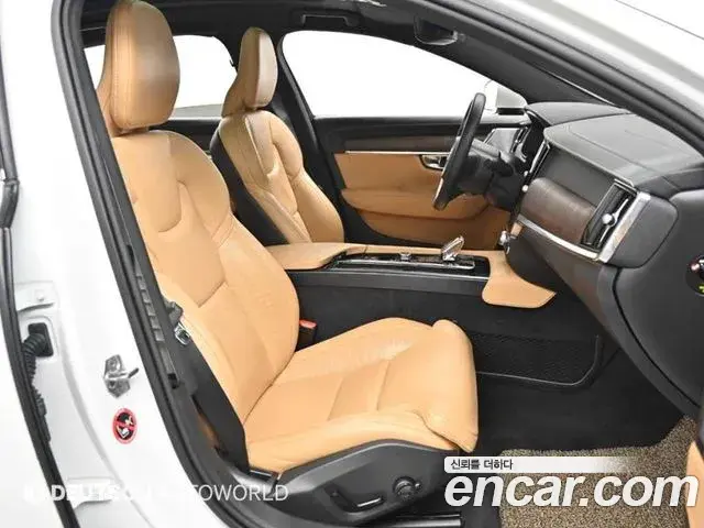 Volvo S90 2021 — Photo 14/20