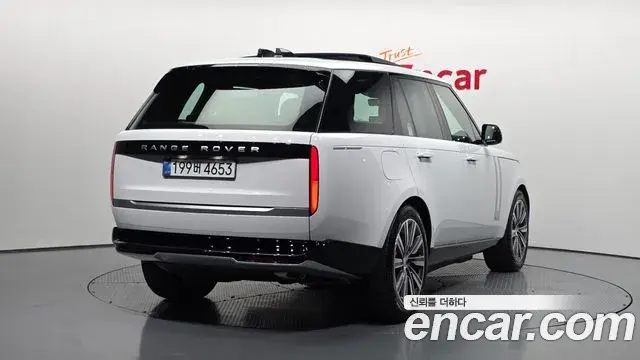 Land Rover Range Rover 2025 — Photo 13/20