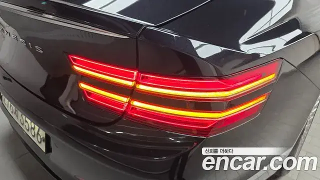 Genesis G80 2020 — Şəkil 11/31