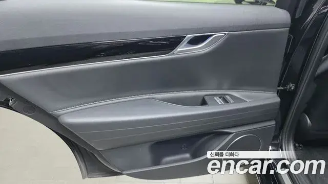 Genesis G80 2020 — Şəkil 26/31