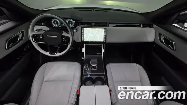Land Rover Range Rover Velar 2025 — Photo 4/20