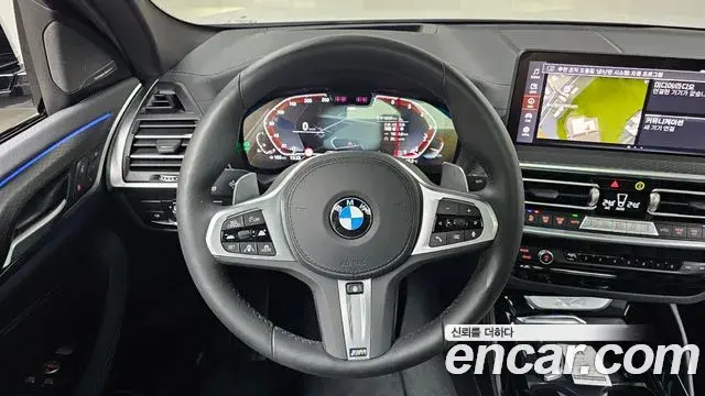BMW X4 2025 — Фото 12/20