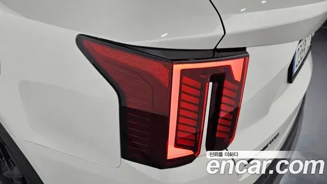 Kia Sorento 2026 — ფოტო 8/33