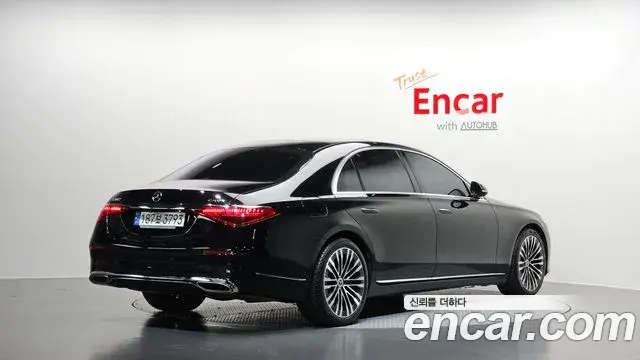 Mercedes-Benz S-Class 2021 — Фото 2/20