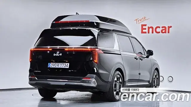 Kia Carnival 2024 — Photo 20/34
