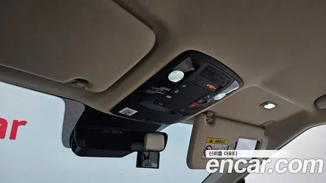 Kia Carnival 2024 — Photo 2/34