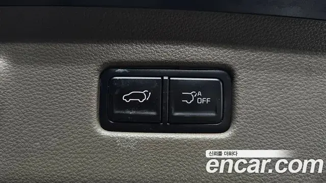Kia Carnival 2024 — Photo 14/34