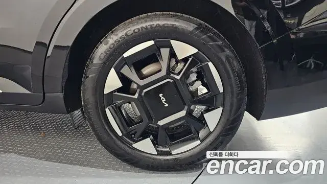Kia Carnival 2024 — Photo 34/34