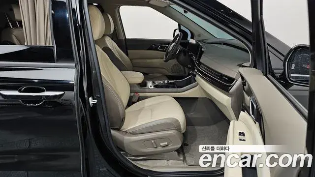Kia Carnival 2024 — Photo 6/34