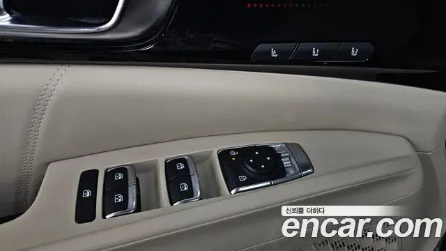 Kia Carnival 2024 — Photo 12/34