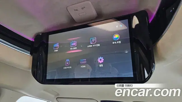 Kia Carnival 2024 — Photo 21/34
