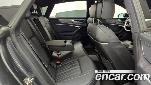 Audi A7 2024 — Şəkil 8/20
