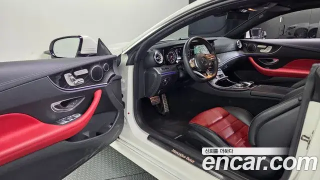 Mercedes-Benz E-Class 2019 — ფოტო 4/20