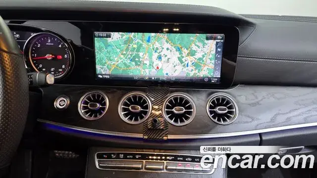 Mercedes-Benz E-Class 2019 — ფოტო 9/20