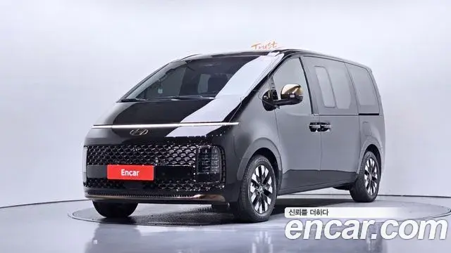Hyundai Staria 2025 — Şəkil 19/20