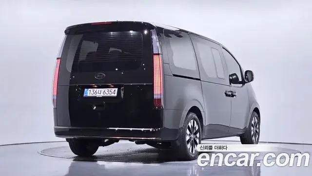 Hyundai Staria 2025 — Şəkil 18/20