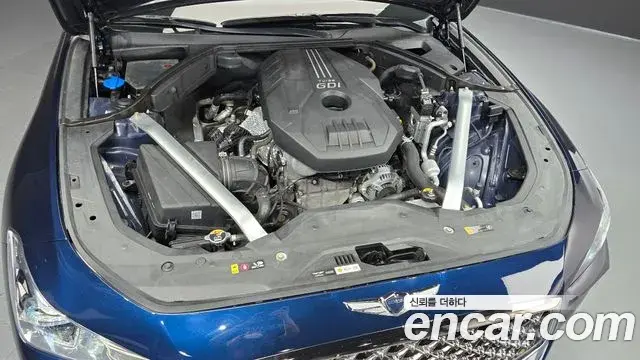 Genesis G70 2019 — Şəkil 28/33