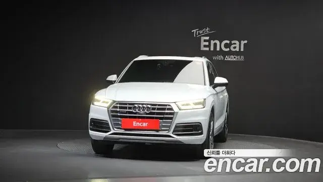 Audi Q5 2020 — Фото 3/20