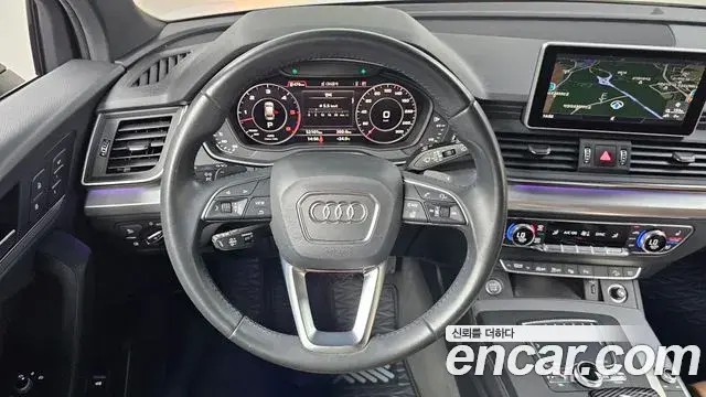 Audi Q5 2020 — Фото 14/20