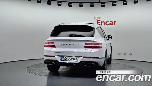 Genesis GV80 2023 — Şəkil 16/34
