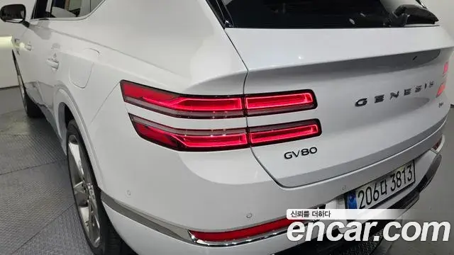 Genesis GV80 2023 — Şəkil 11/34