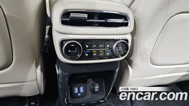 Genesis GV80 2023 — Şəkil 12/34