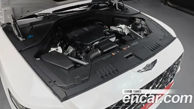 Genesis GV80 Coupe 2024 — Şəkil 32/36