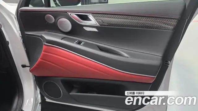Genesis GV80 Coupe 2024 — Şəkil 1/36