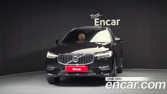 Volvo XC60 2018 — Фото 3/20