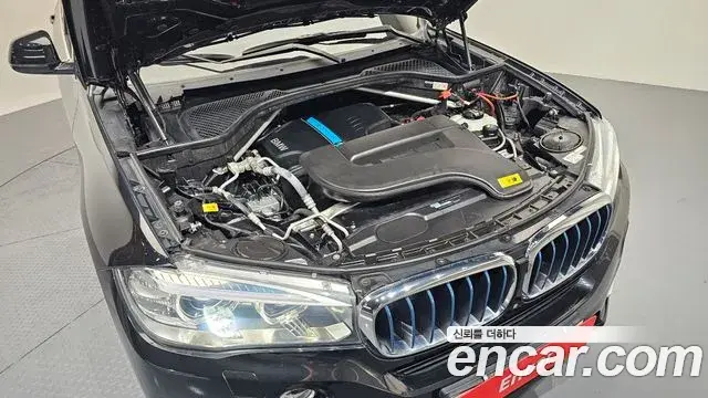 BMW X5 2018 — ფოტო 5/31