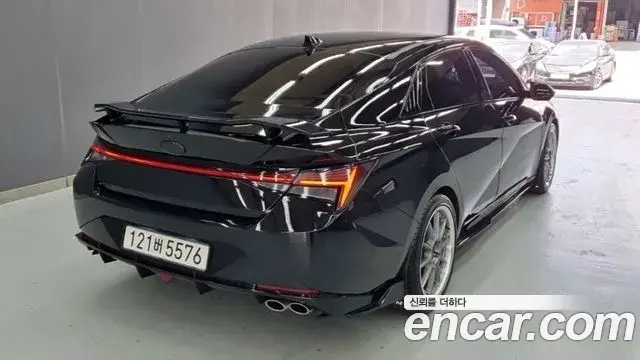Hyundai Avante 2021 — Photo 1/18
