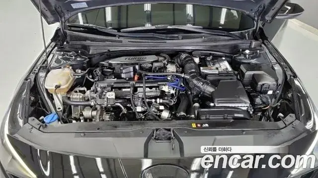 Hyundai Avante 2021 — Photo 5/18