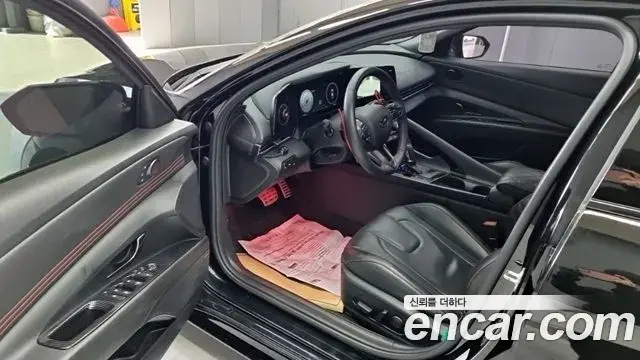 Hyundai Avante 2021 — Photo 9/18